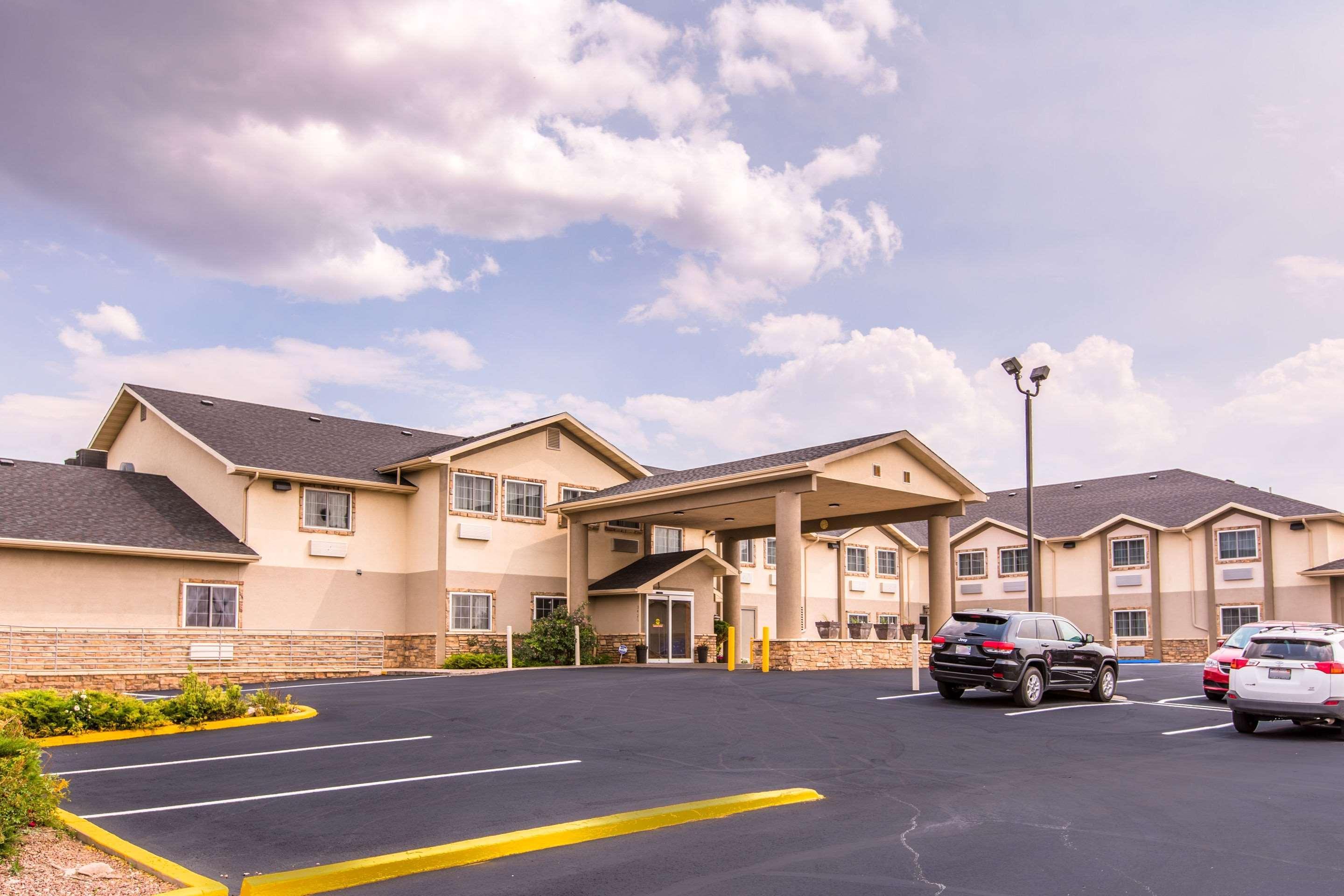 Quality Inn & Suites University Ларами Экстерьер фото